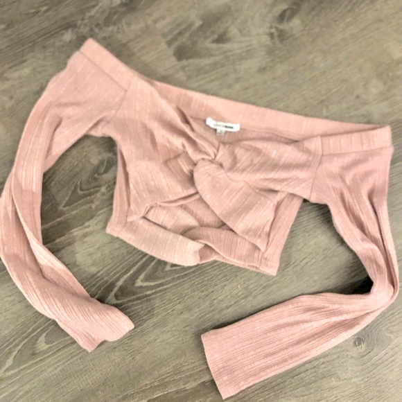 Cropped Front Strap Longsleeve - Picture 1 of 3